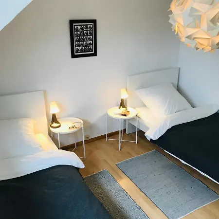 Ferien- Und Messewohnung In * Meerbusch