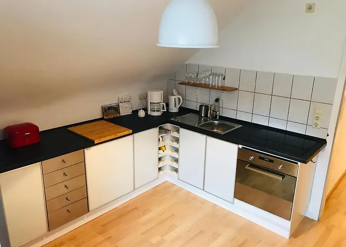 Ferien- Und Messewohnung In * Meerbusch