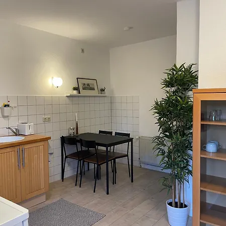 Ferien- Und Messewohnung In *